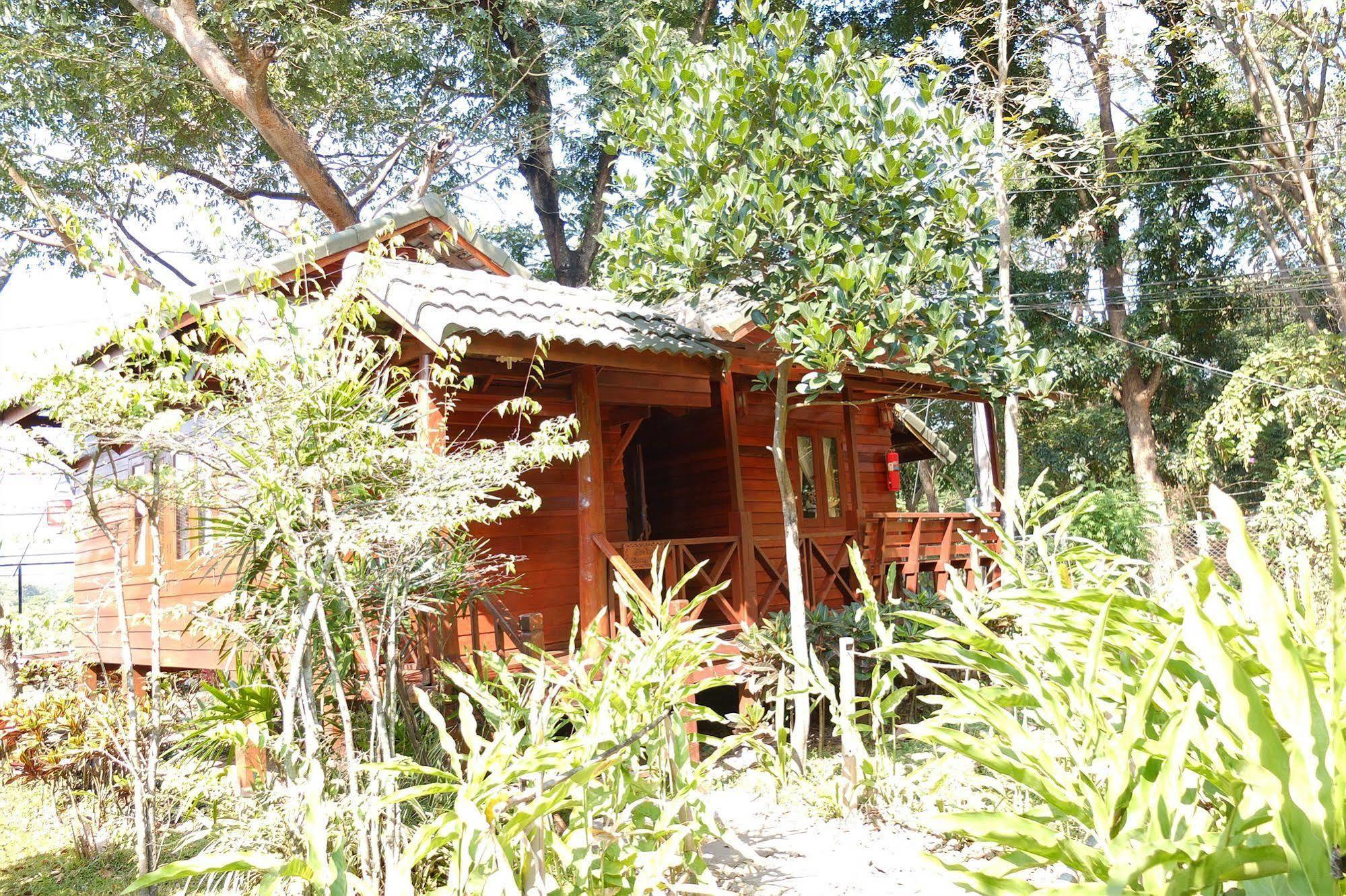 Tianna Garden Village Chiang Mai Exterior foto